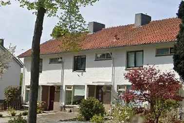 Tussenwoning Gestel 3 slaapkamers nabij winkels en school
