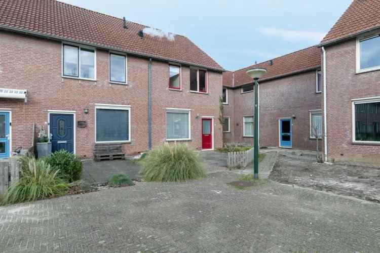 Ruime Tussenwoning Hooipolder 4 Slaapkamers Grote Tuin