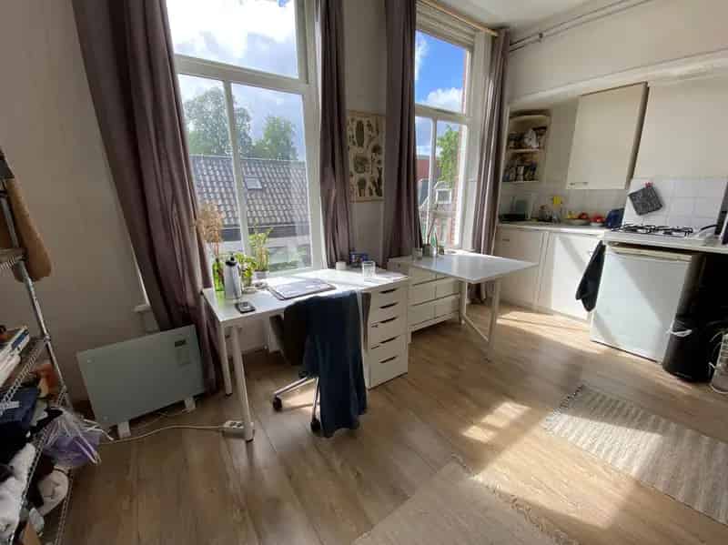 Kamer 19m2  Noorderplantsoen  per 01-07
