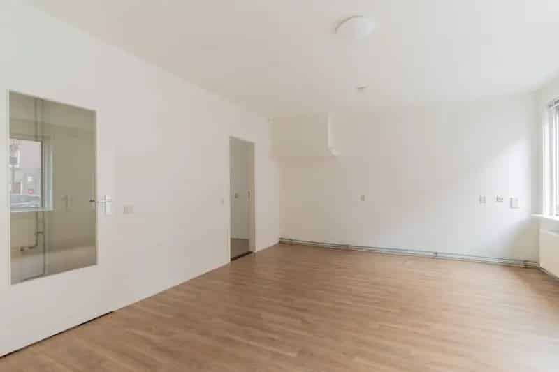 3 Kamer Appartement begane grond met tuin Amsterdam