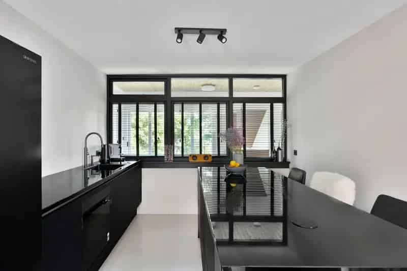3-kamer Maisonette Leiderdorp - Luxe Renovatie - 2 Balkons