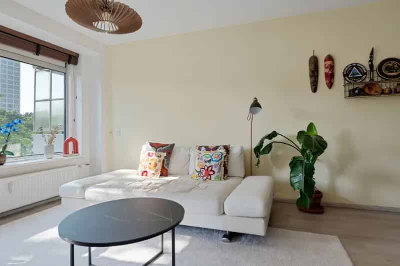 Amsterdam Appartement te Koop: 2-Kamer, Balkon, Parkeerplaats, Erfpacht Afgekocht