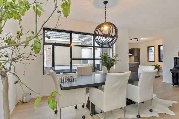 Luxe Penthouse Gorinchem 108m2 Dakterras 2 Slaapkamers