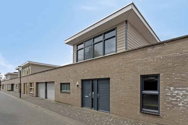 Levensloopbestendige woning Asten - Ruime woonkamer en tuin