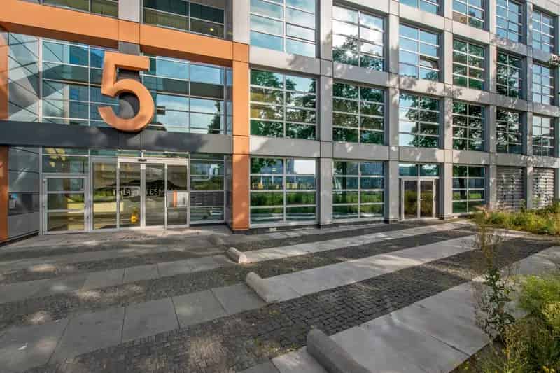 Horecaruimte te Huur Den Haag Churchillplein 300m²