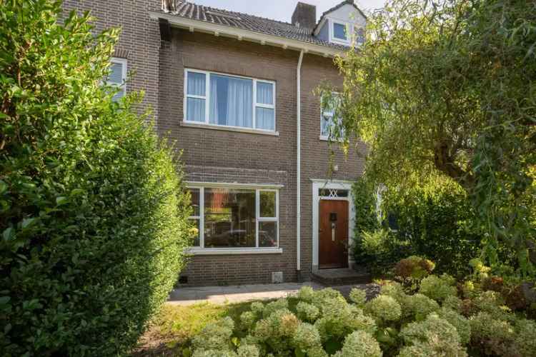 Huis Te Koop in 10, Hogerbeetsstraat, Wassenaar, Zuid-Holland