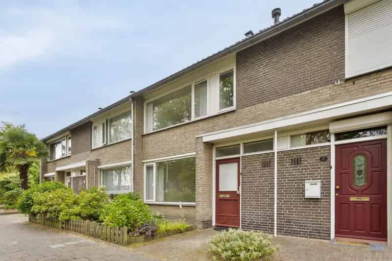 Royale Tussenwoning 118m2 3 Slaapkamers Diepe Tuin Eindhoven