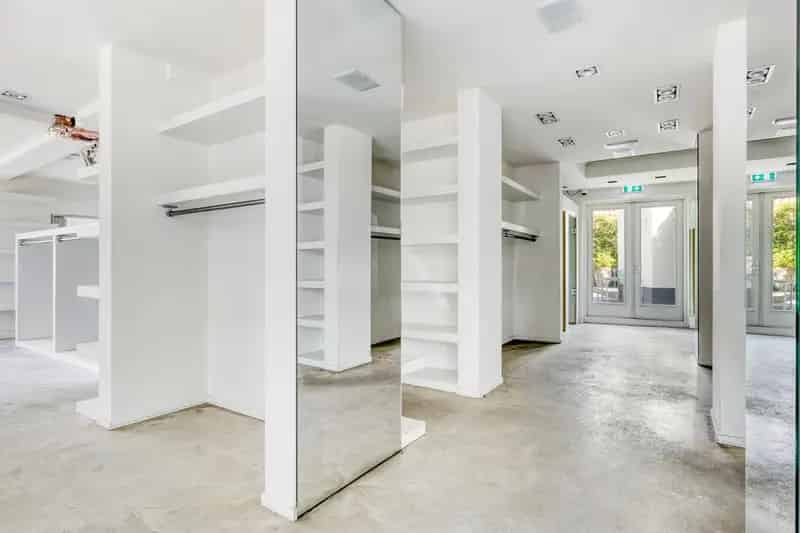 Winkelruimte te Huur Laren NH Centrum 42m2 Patio Kelder