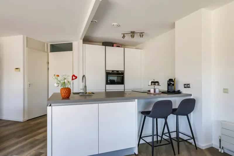 Gemoderniseerde Tussenwoning Heteren - Ruime Tuin - 3 Slaapkamers