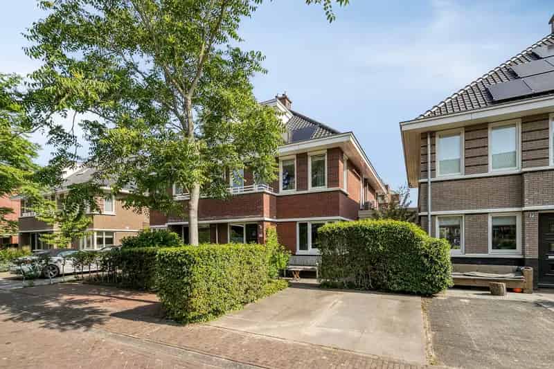 Huis te koop Heemstede: Duurzaam Familiehuis aan het Water