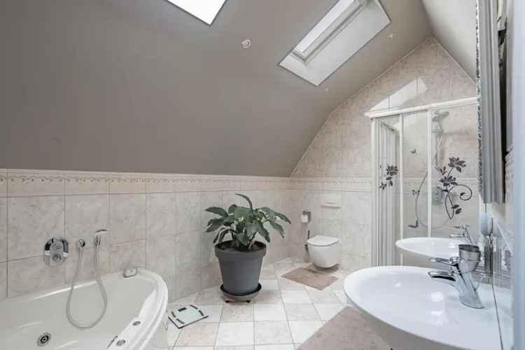 Boerderijwoning te Stein  190m2  3 slaapkamers