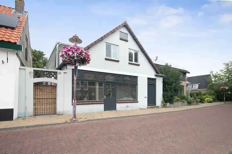 Luxe woning 279m2 Rockanje Nabij Strand Dubbele Bewoning