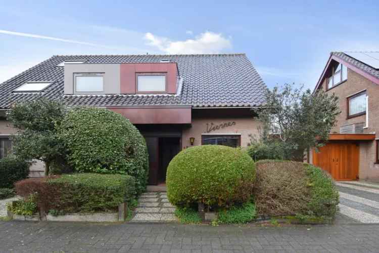 Huis te koop: Wiegers 13 2681 MS Monster 