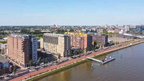 Appartement Te Huur in Rotterdam, Zuid-Holland