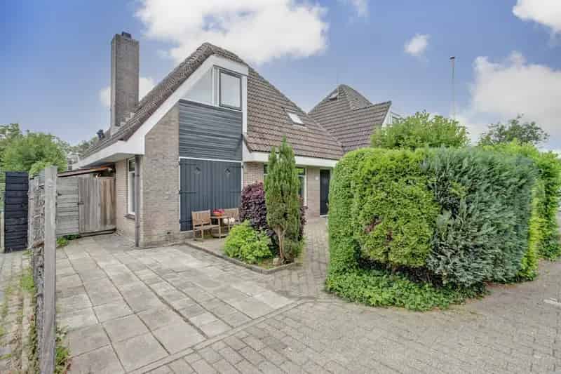 Huis Te Koop , 36, Ossenweide, Hoorn, Noord-Holland