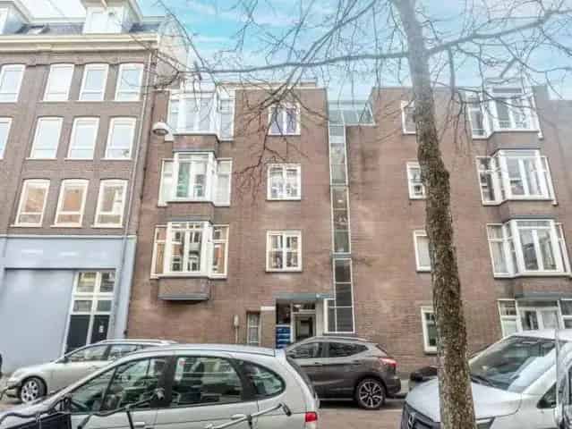 Benedenwoning Spaarndammerbuurt Tuin 64m2