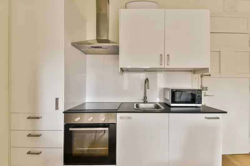 Appartement Amsterdam Buitenveldert 33m2 Zonnig Balkon