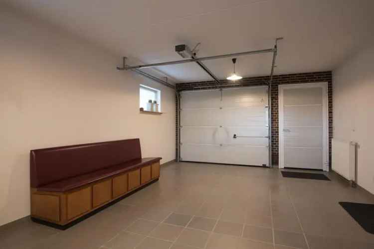 Vrijstaande Villa Zevenaar 1170m2 Tuin Garage Slaap Badkamer Begane Grond