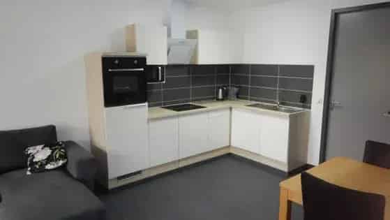 1 Kamer Appartement 38m² Leens Volledig Gemeubileerd