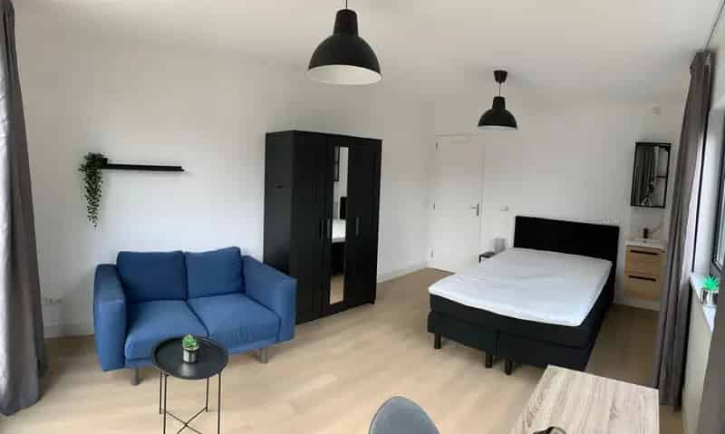 Prachtige kamer 20m2 Almere Buiten inclusief inschrijving