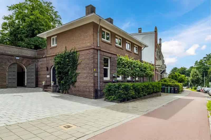 Rijksmonument Arnhem Park Sonsbeek  4 slaapkamers Luxe gerenoveerd