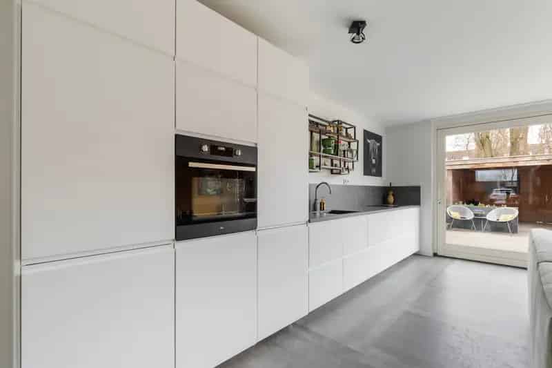 Instapklare gezinswoning Nijkerk  3 slaapkamers moderne keuken