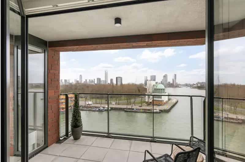 Luxe appartement Rotterdam Maas uitzicht