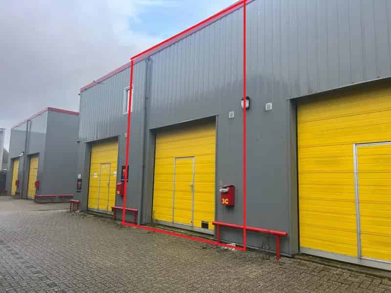 Bedrijfsunit te Huur Almere Waterwijk 86m²