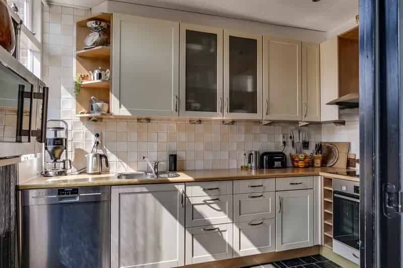 Huis te koop Rivierenlaan: 4 slaapkamers, moderne badkamer, energielabel A