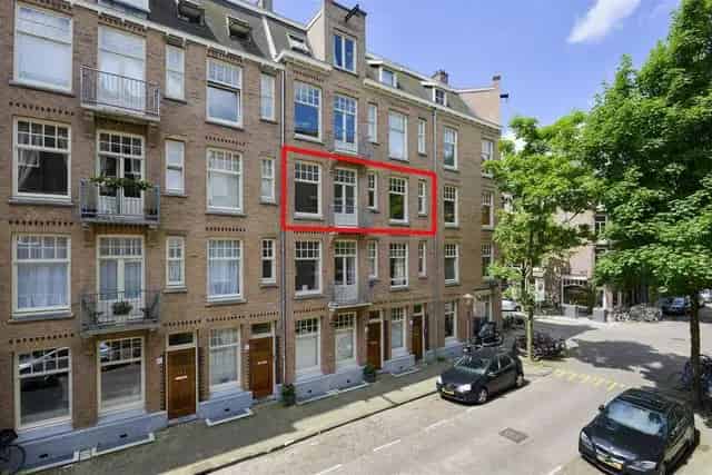 3 Kamer Appartement Pijp Amsterdam gerenoveerd