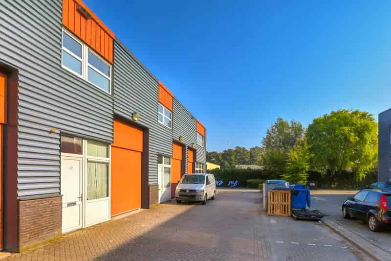 Bedrijfshal Den Haag te Huur 126m² Westvlietweg