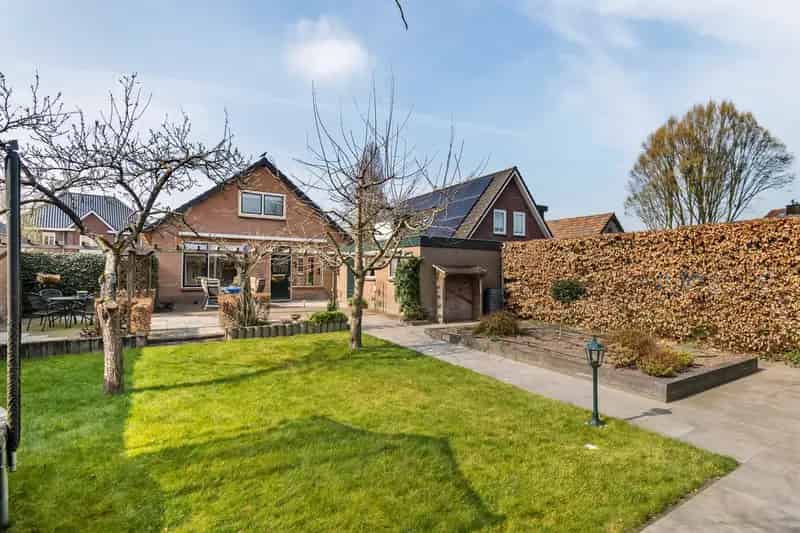 Levensloopbestendige woning 3 slaapkamers,  tuin, garage, 14 zonnepanelen