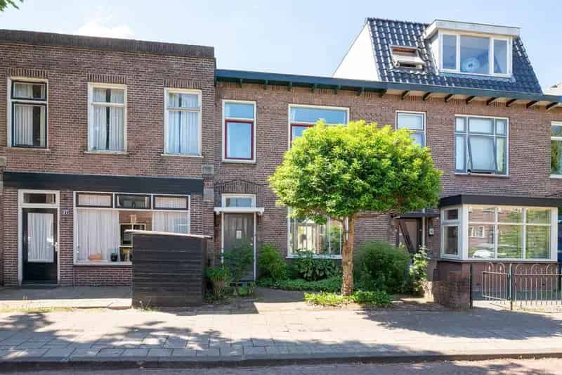 Huis te koop Haarlem Bomenbuurt diepe tuin potentie uitbouw