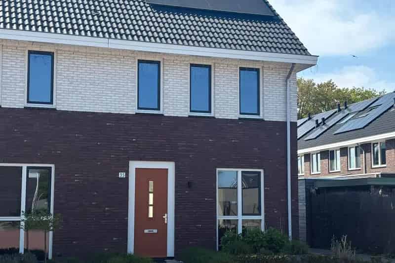 Moderne woning te koop in De Lombok Eerbeek