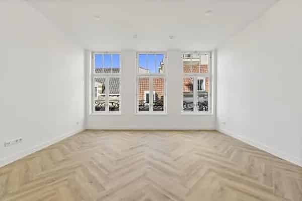 Stijlvol Appartement Spuistraat Den Haag