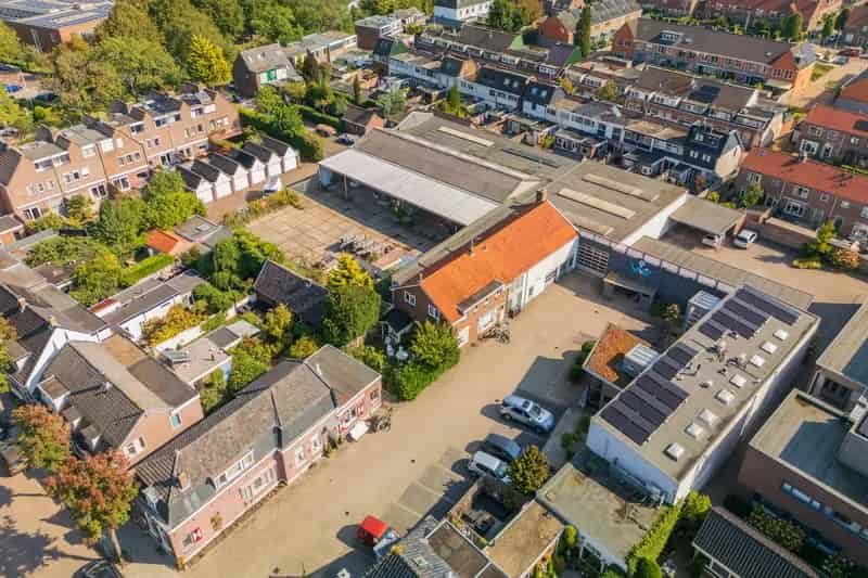 Bedrijfshal Hillegom te huur 2298m2 Kantoor en Bedrijfsruimte