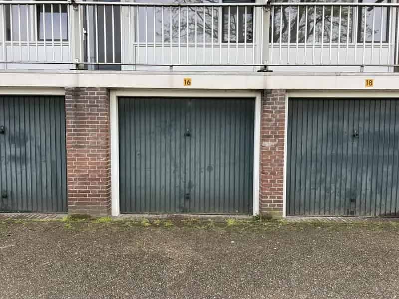 Parkeerplaats Te Koop , 16, Melsbroekstraat, Tilburg, Noord-Brabant