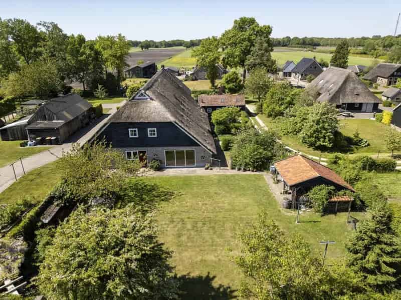Woonboerderij met Gastenverblijven Ruinerwold