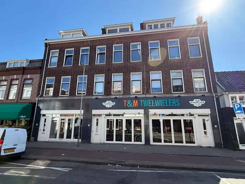 Winkel te Huur Haarlem Schoterweg 75m²
