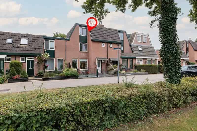 Huis te koop: Kolkgriend 55 1356 BD Almere | Funda