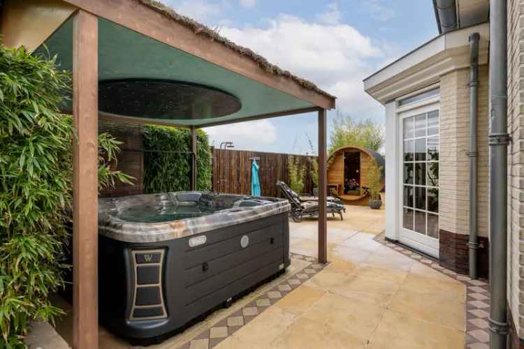 Huis te Koop Den Haag Dubbele Bewoning Mogelijk Grote Tuin Wellness