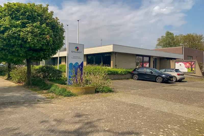 Kantoorruimte te huur Hapert 690m²