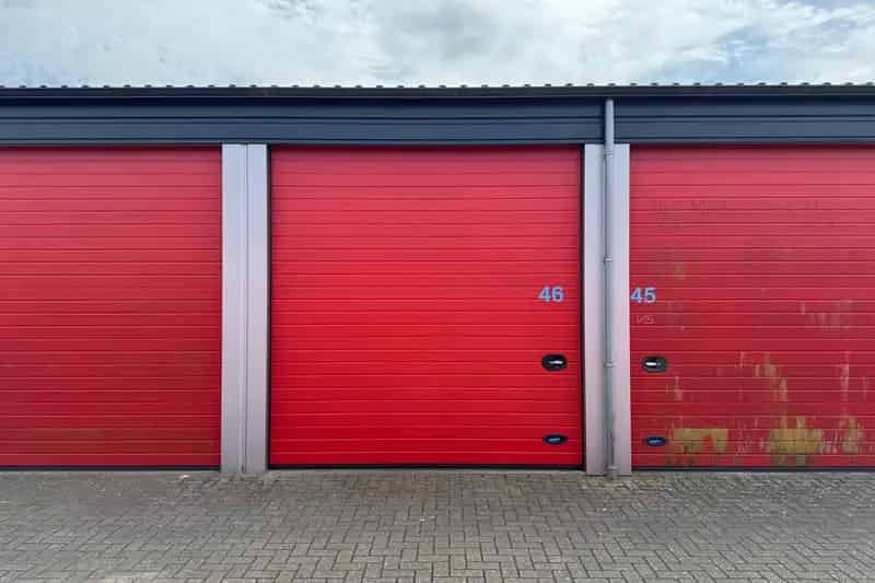 Bedrijfshal te koop Leeuwarden: Garagebox 60m2