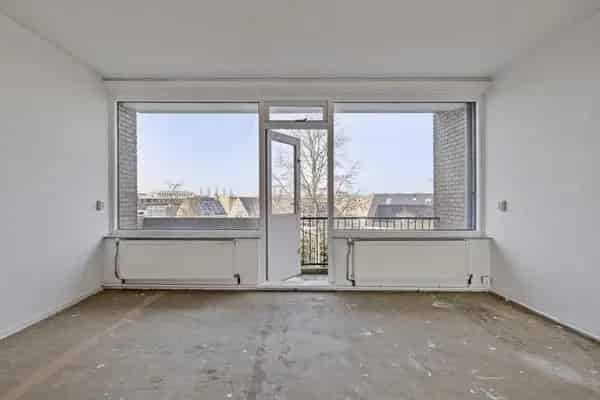 Ruim 3-kamer appartement Nassaulaan Middelburg