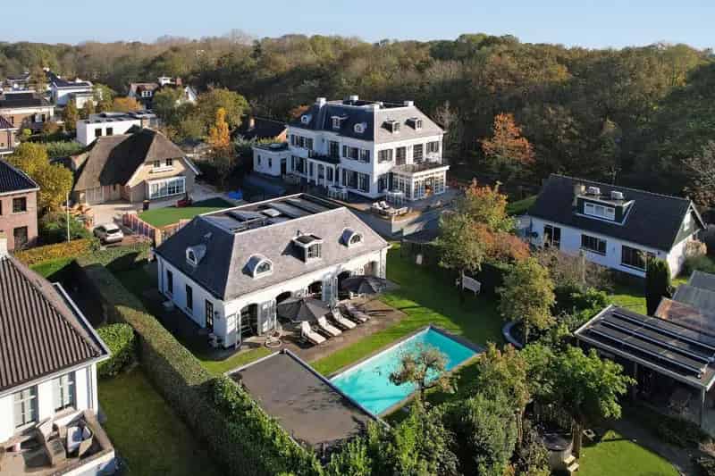 Luxe Villa te Koop in Vroondaal Den Haag