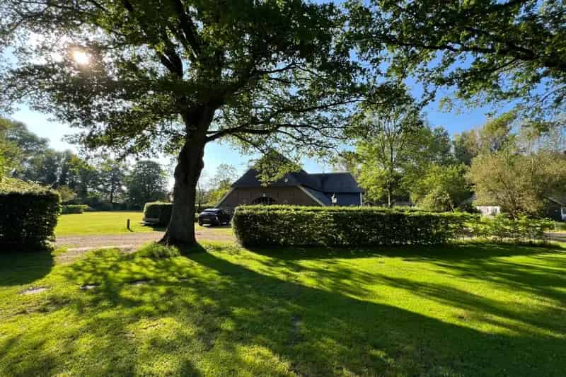 Recreatiepark te koop Achterhoek: 2 groepsaccommodaties 30 kavels