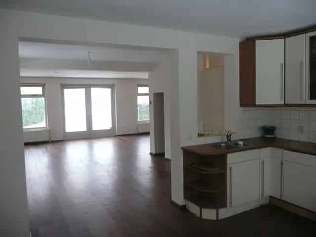 Giesbeek - Ruime 4-kamer woning te huur 135m2
