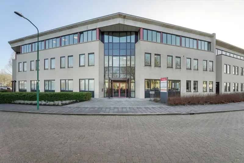 Kantoor te huur Leusden 290m² met magazijn