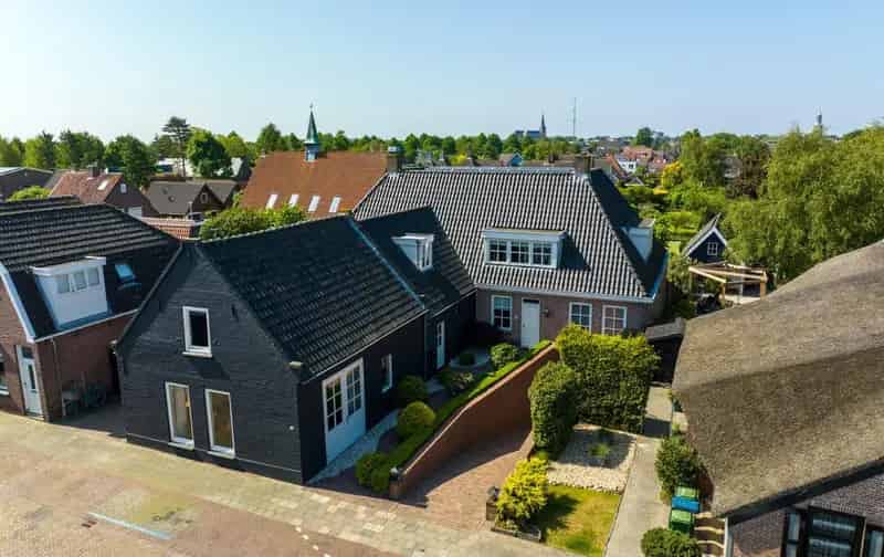 Penthouse Appartement IJsselmuiden 208m2 Dakterras Parkeerkelder Lift
