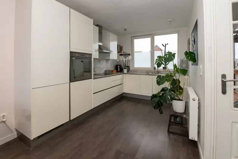 Appartement te koop Capelle aan den IJssel 3 slaapkamers balkon berging